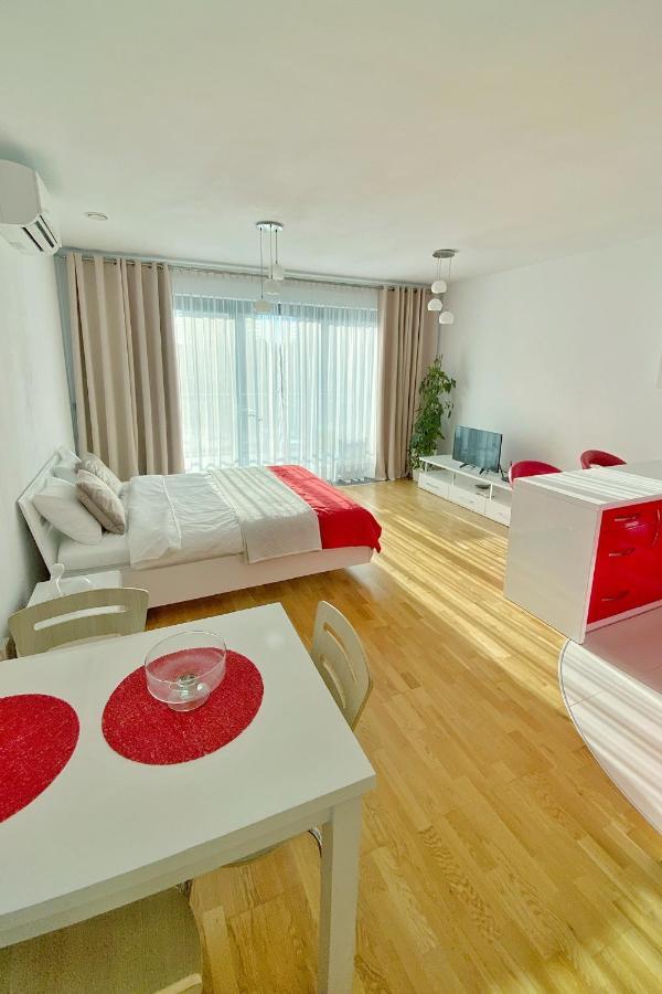 Capital Towers - Apartament Pop-Art Z Widokiem Na Rzeke 热舒夫 外观 照片
